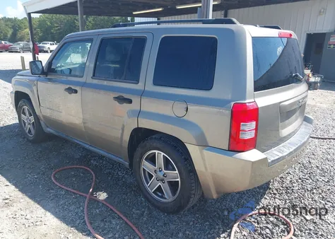 2008 Jeep Patriot Sport from USA, damaged, VIN 1J8FT28W58D540608